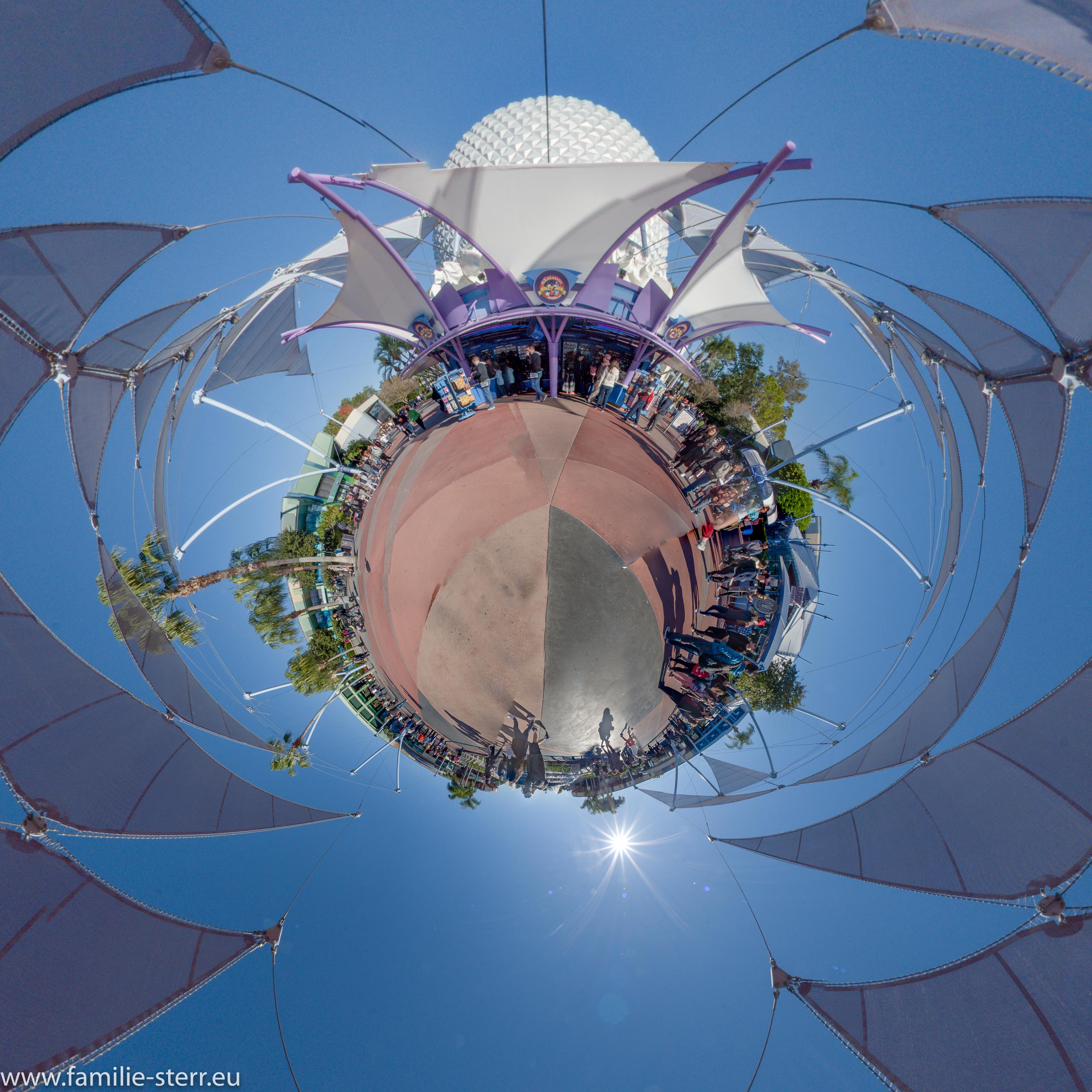 Future World Plaza / EPCOT
