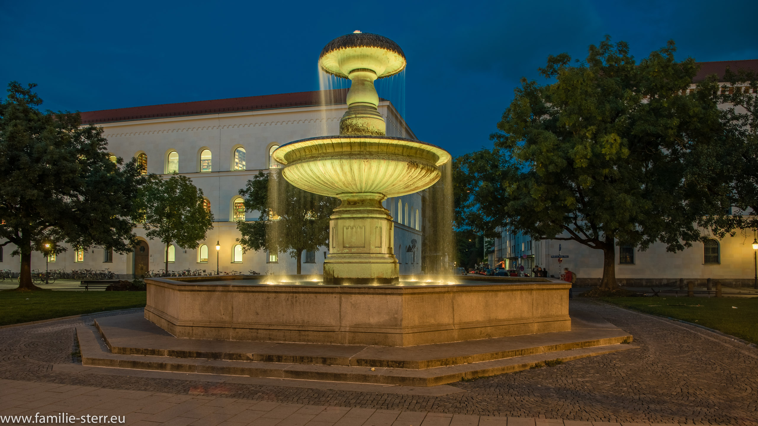 Universität München