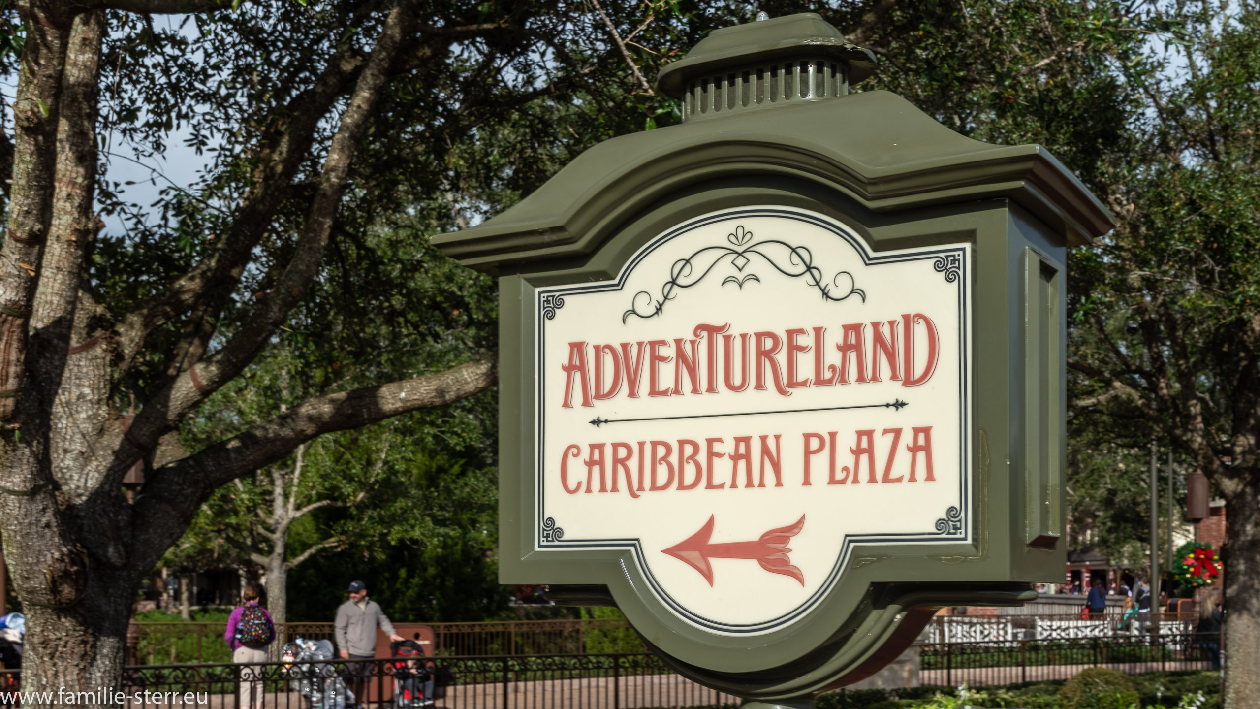 Adventureland Wegweise