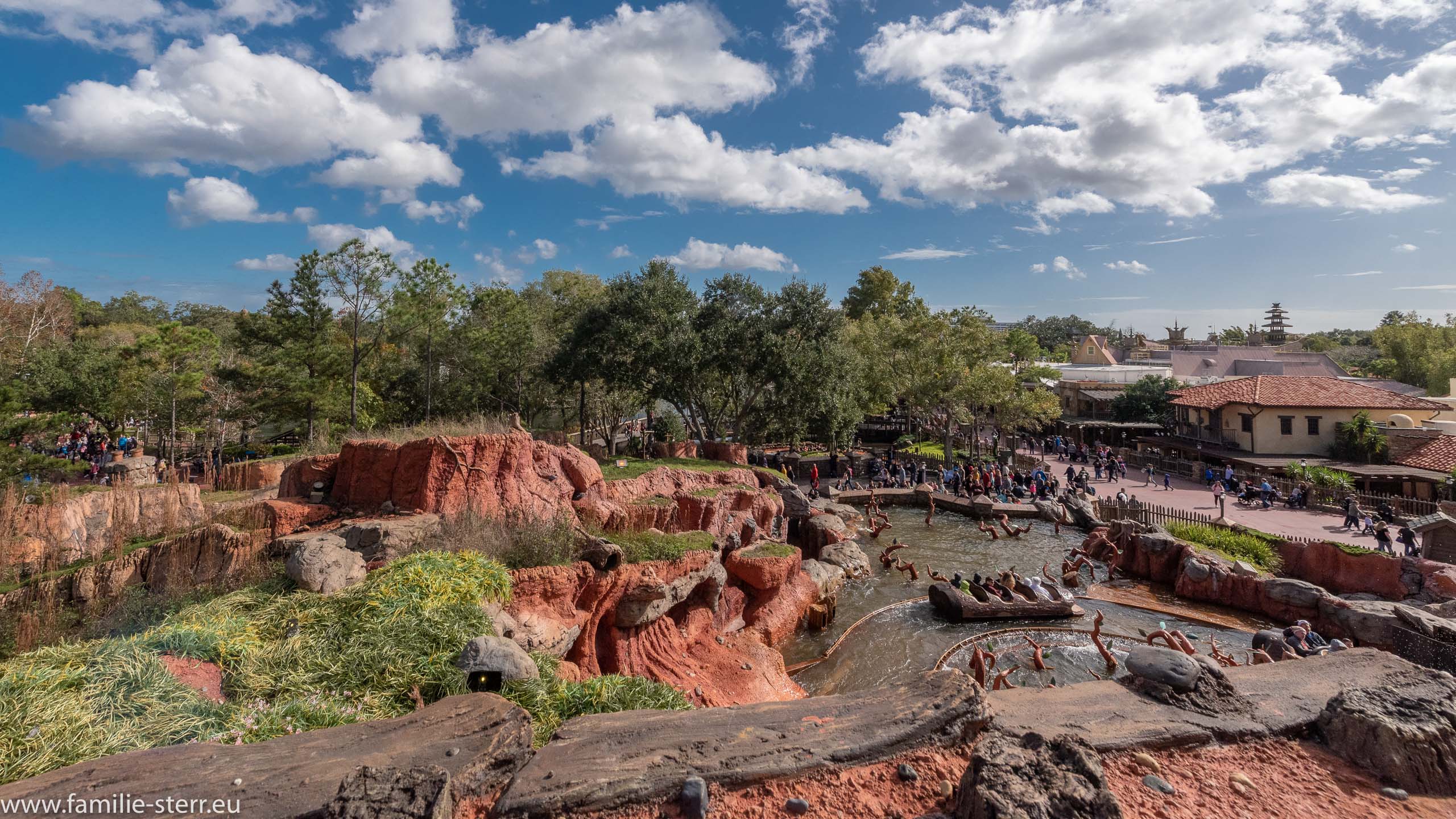 Splash Mountain